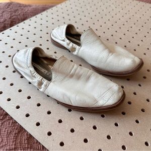 Zara Cream Closed Toe Flats